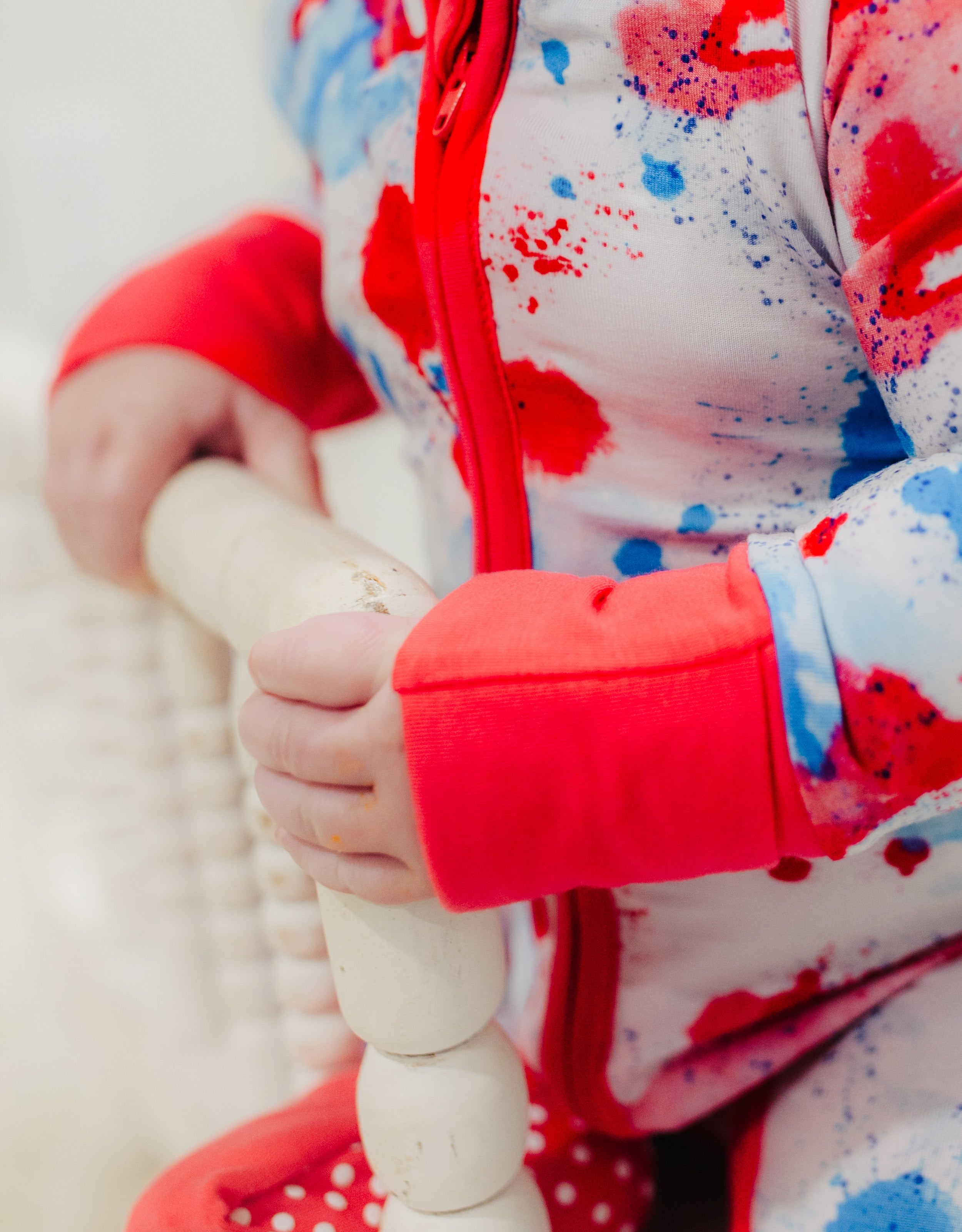American Splatter Infant Convertible Sleeper